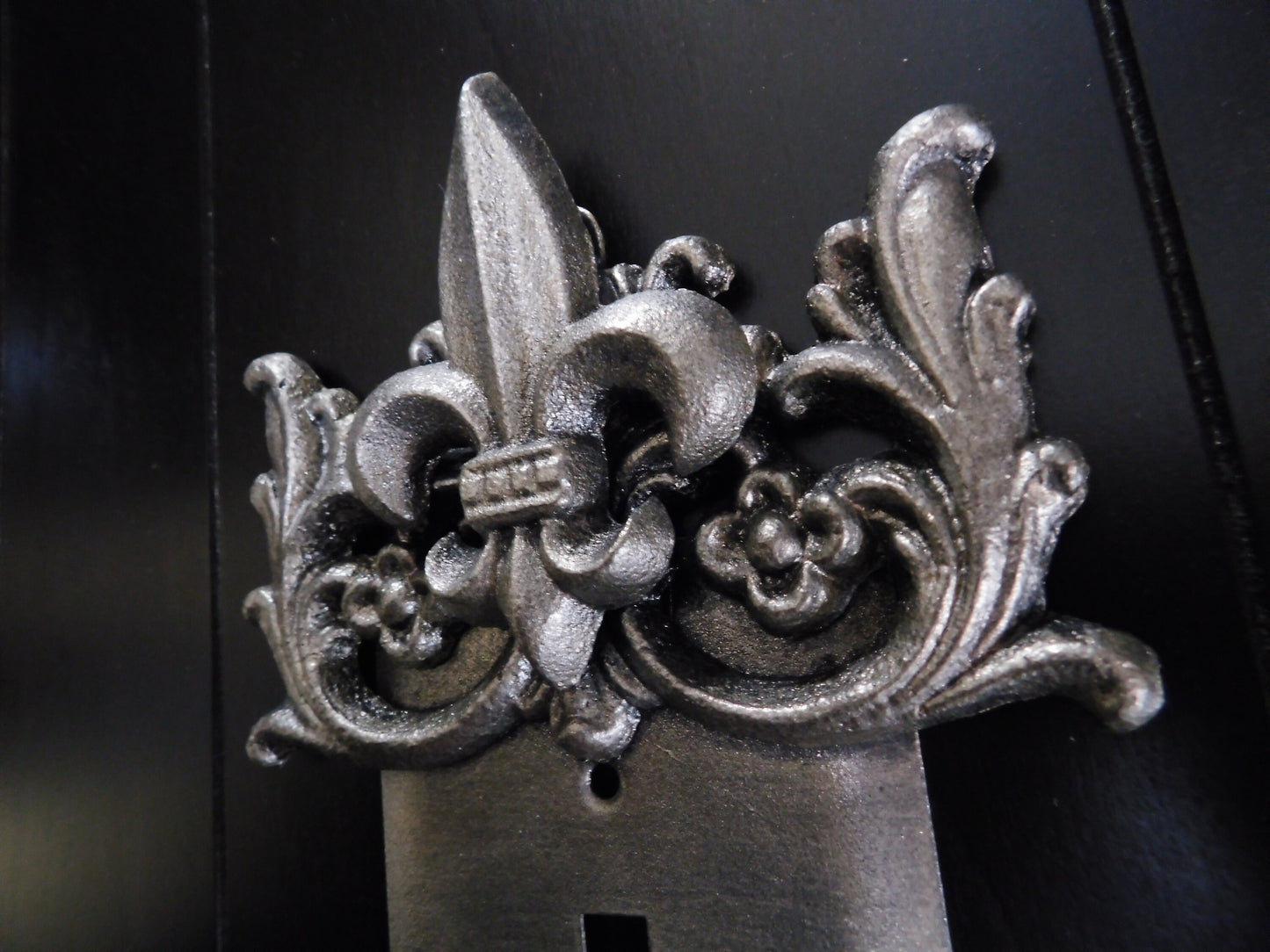 One Toggle Metal Light Switch Cover Plate - PICK YOUR COLOR - Single toggle Fleur de Lis switch cover. Original design. French Country