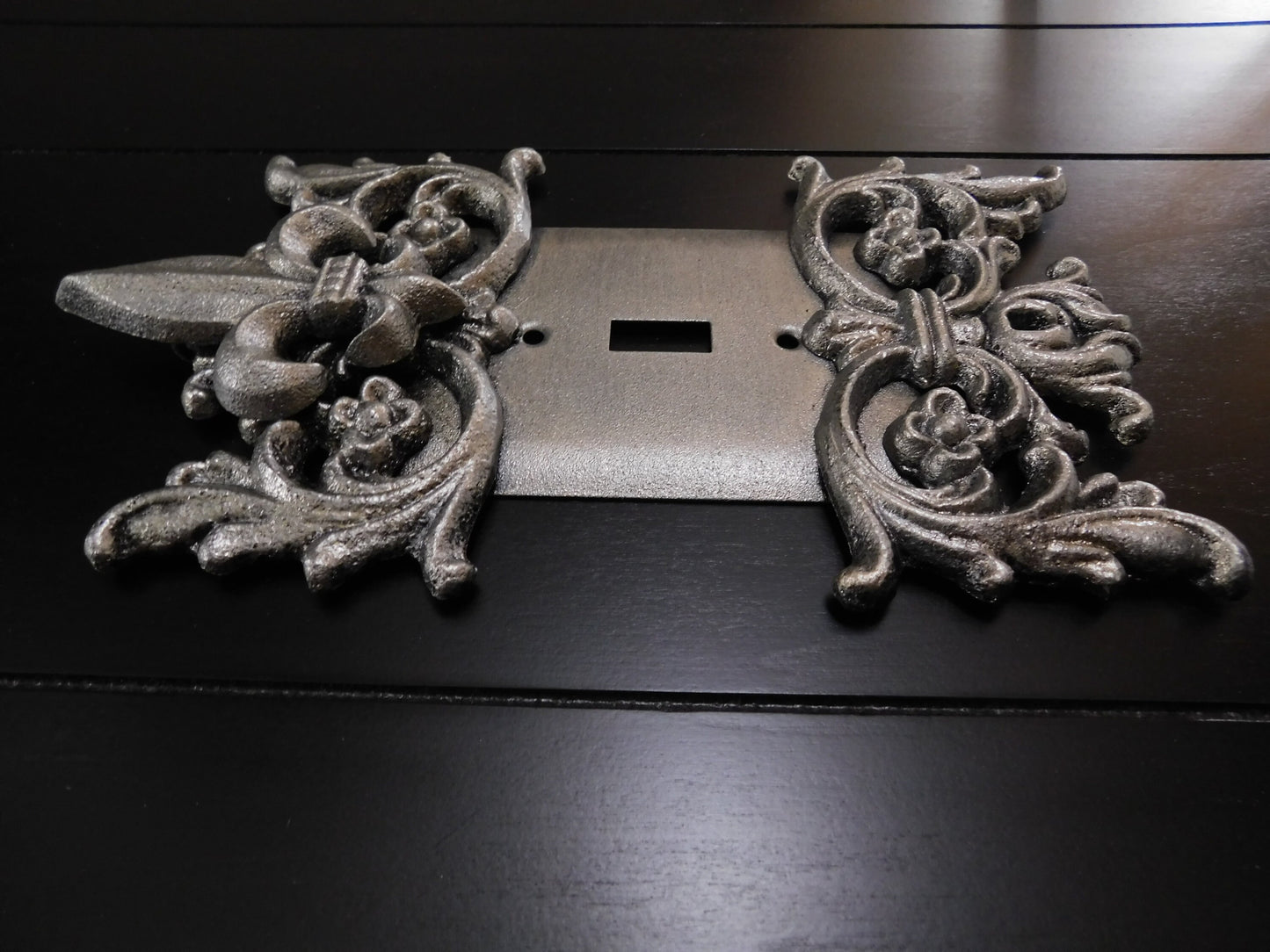 One Toggle Metal Light Switch Cover Plate - PICK YOUR COLOR - Single toggle Fleur de Lis switch cover. Original design. French Country