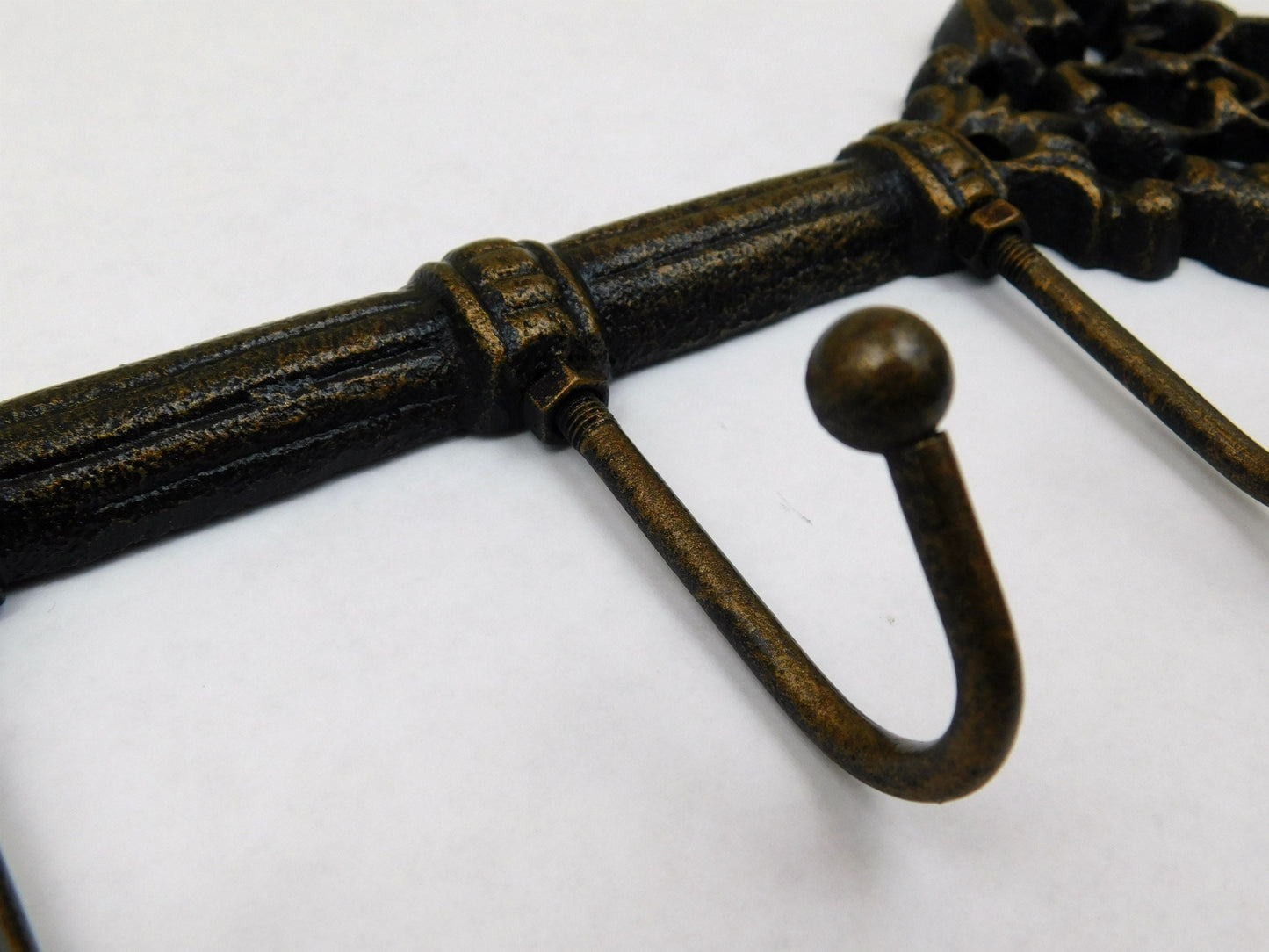 Key Holder, PICK YOUR COLOR, Key Rack, Key Hanger, Wall Key Holder, Key Hook, Skeleton Key Wall Hook, Organization Home Decor | Fleur