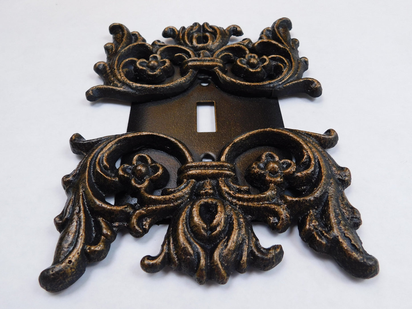 One Toggle Light Switch Plate Cover, PICK YOUR COLOR, Single Toggle Switchplates, Custom Wall decor | FleurDeLisJunkie |