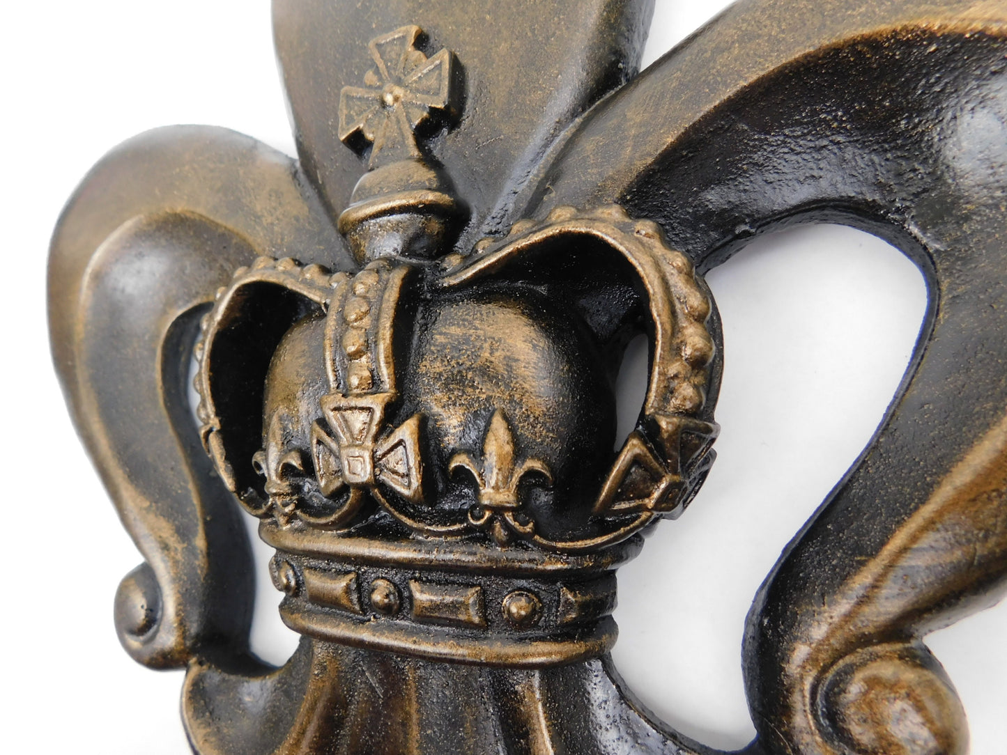 Fleur De Lis Wall Decor, PICK YOUR COLOR, Crown Wall Plaque, Medieval Royal Wall Decor | FleurDeLisJunkie |