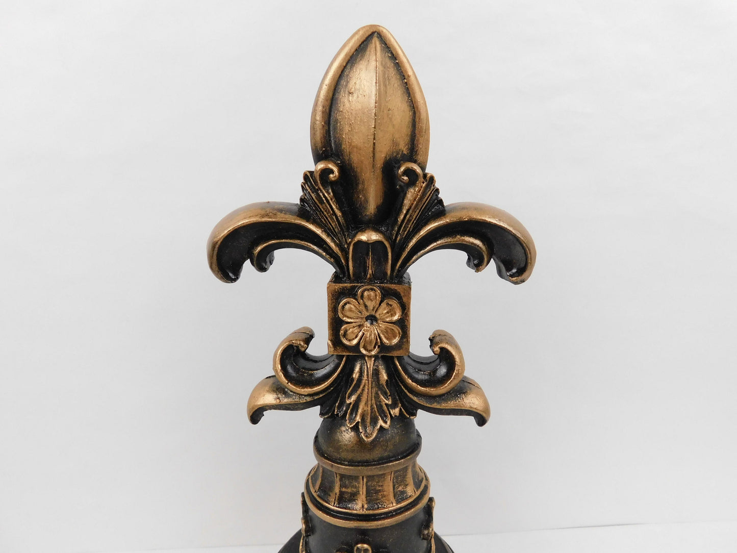 Set of 3 Fleur De Lis Finials - PICK YOUR COLOR - Gold Tabletop Decorations - Fleur Decor - French Royal Office Decor