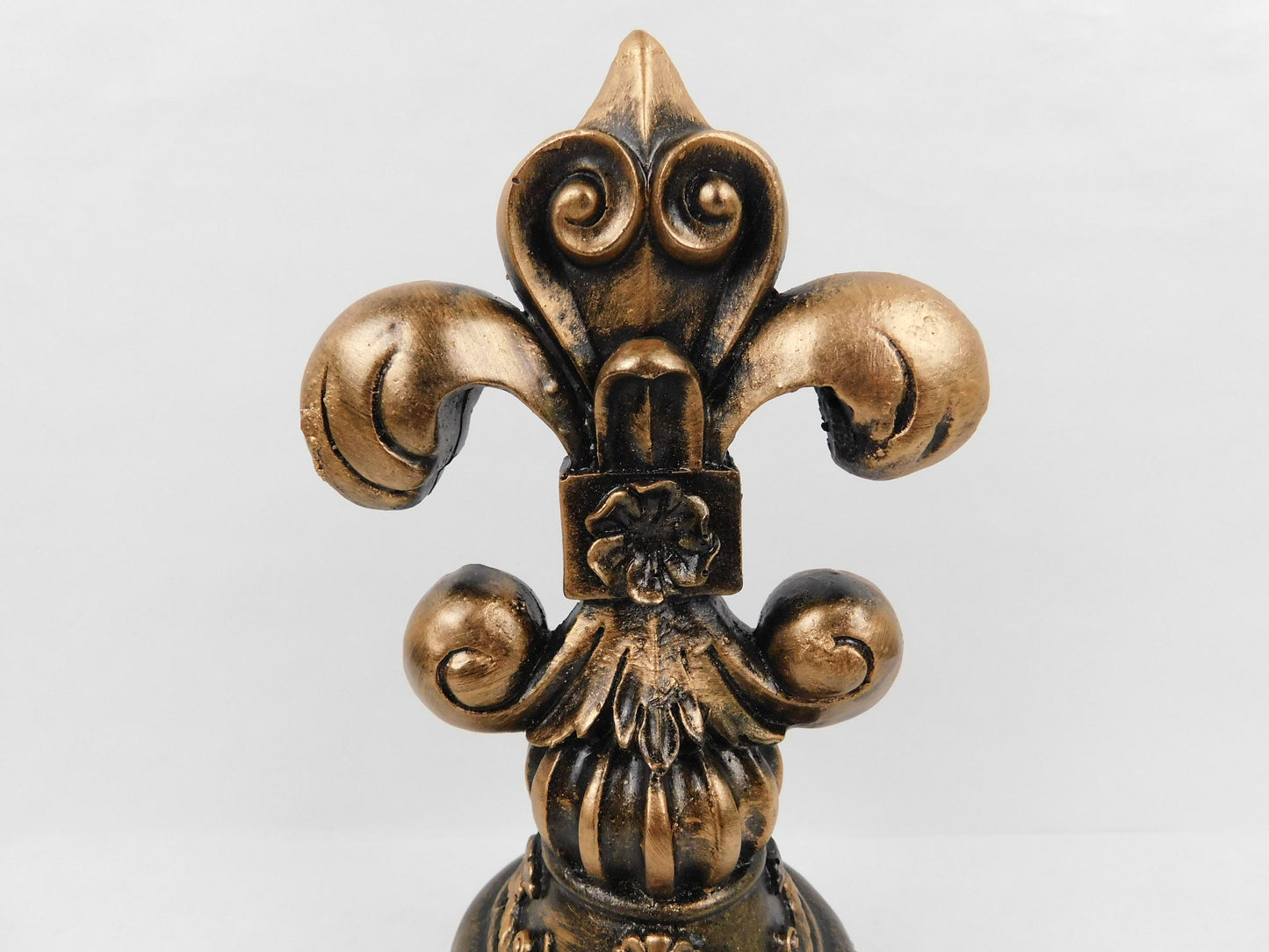 Set of 3 Fleur De Lis Finials - PICK YOUR COLOR - Gold Tabletop Decorations - Fleur Decor - French Royal Office Decor