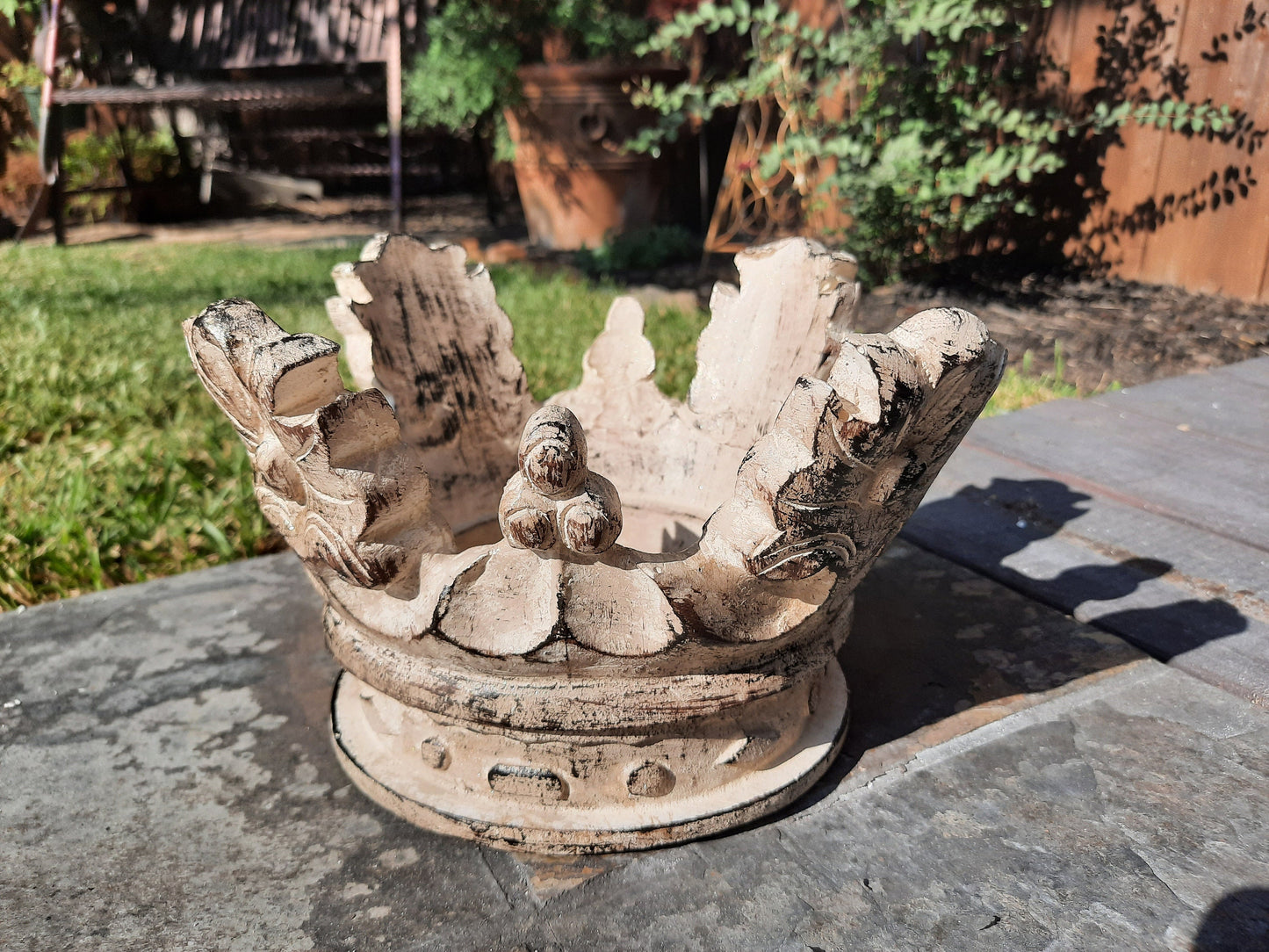 Crown candle ring holder for pillar candle | PICK YOUR COLOR | Tuscan Royal Castle Decor | FleurDeLisJunkie |