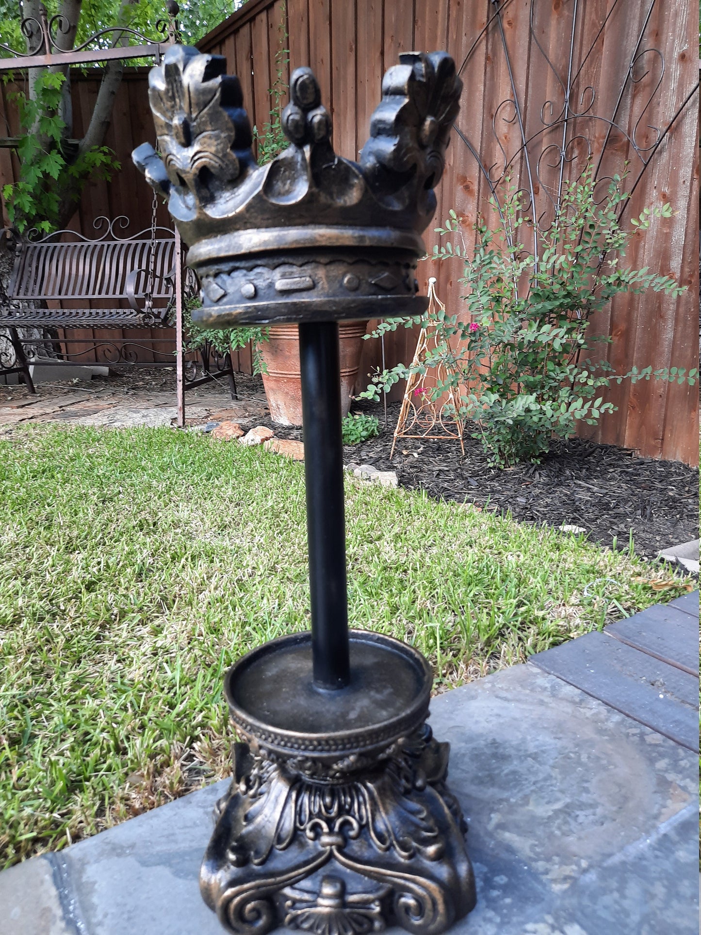 Royal Paper Towel Holder with Crown Top, PICK YOUR COLOR, Old World, Tuscan Kitchen | Fleur de Lis French Country | FleurDeLisJunkie