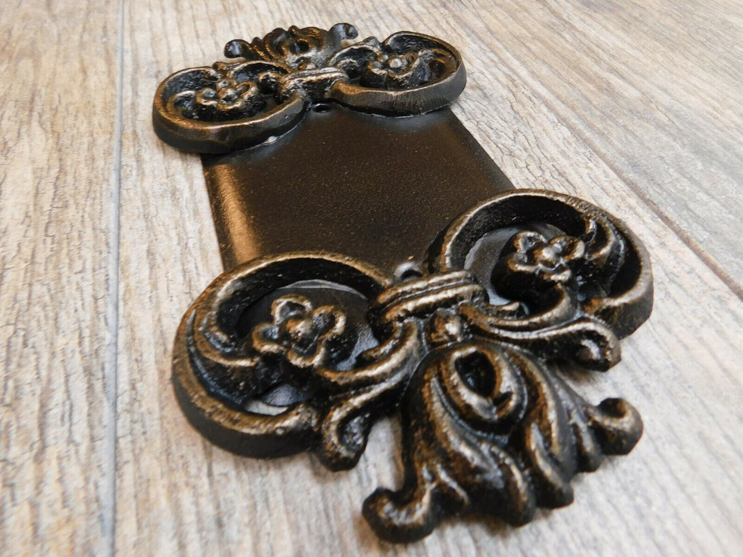 Metal Blank Wall Plate Electrical Cover Single Gang, PICK YOUR COLOR, Old World Medieval Royal Tuscan Home Decor - Fleurdelisjunkie