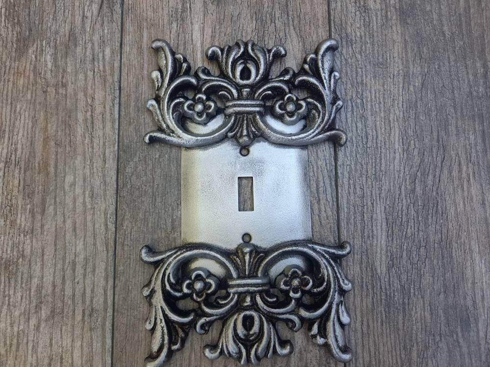 Single Toggle Light Switch Plate Cover, PICK YOUR COLOR, Custom light switch covers, One toggle, one gang switch plate, FleurDeLisJunkie