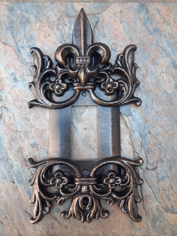 Single Rocker Switch Plate | PICK YOUR COLOR | Fleur De Lis | French Country | Lighting | Wall Art | Light Switch Cover| FleurDeLisJunkie
