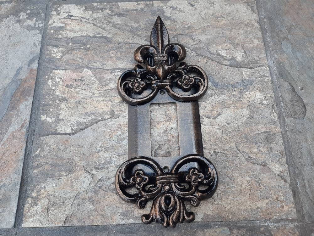 Single Rocker Fleur De Lis Switch Plate | PICK YOUR COLOR | Decora plate | Tuscan | Old World | Switch cover | FleurDeLisJunkie | One Toggle