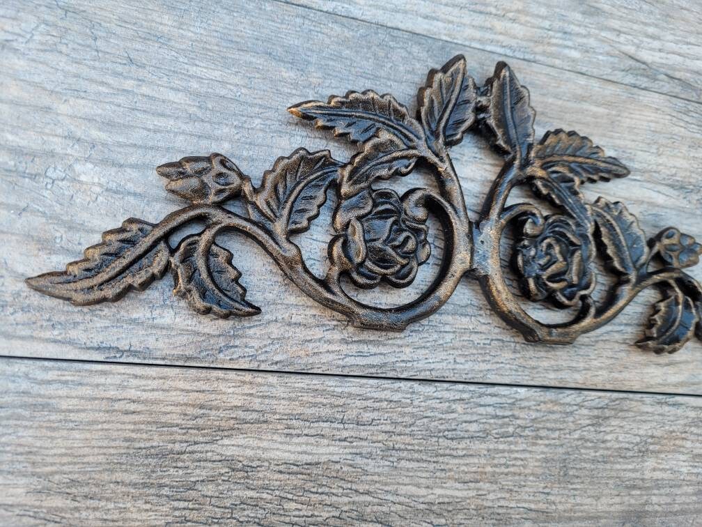 Iron Over door Topper Rose Pediment | PICK YOUR COLOR | Metal Old World Victorian Kitchen Cabinet Hardware | Wall Plaque | FleurDeLisJunkie