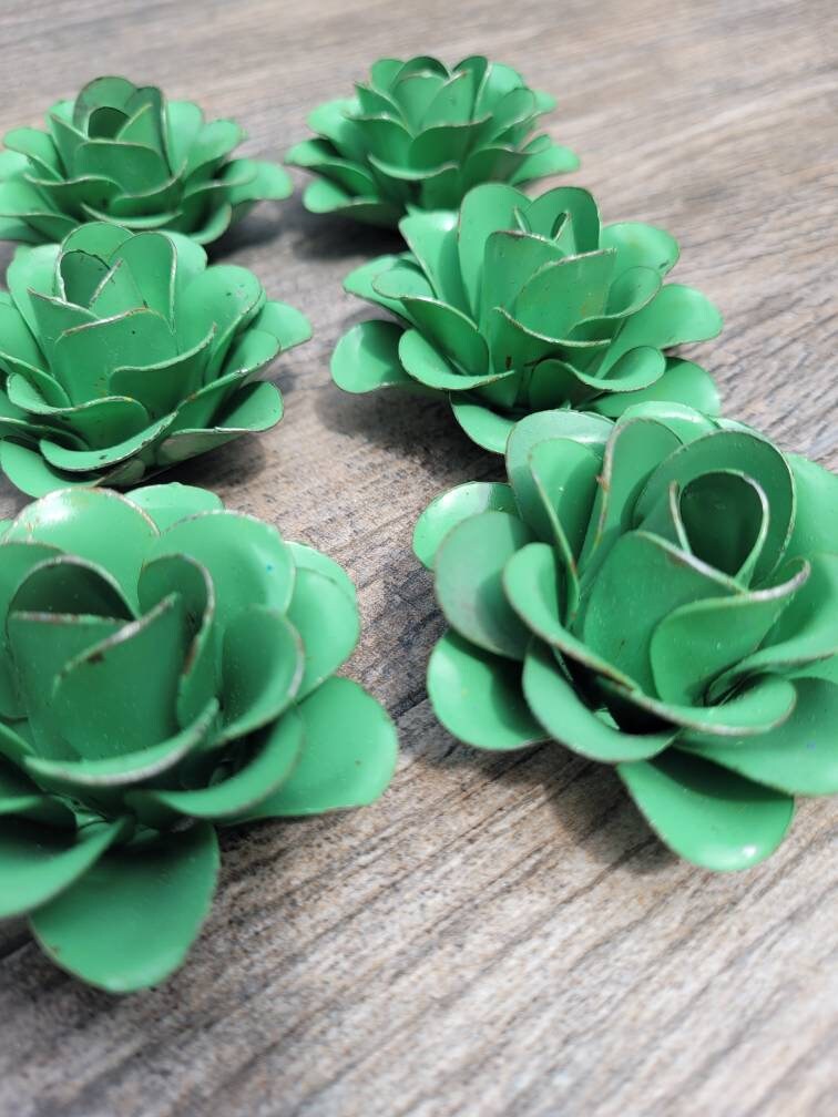 Small Metal Roses | Set of 6 | Rusty Roses | Farmhouse | FREE USA SHIPPING | FleurDeLisJunkie | Supplies | Western | Craft supplies | Iron