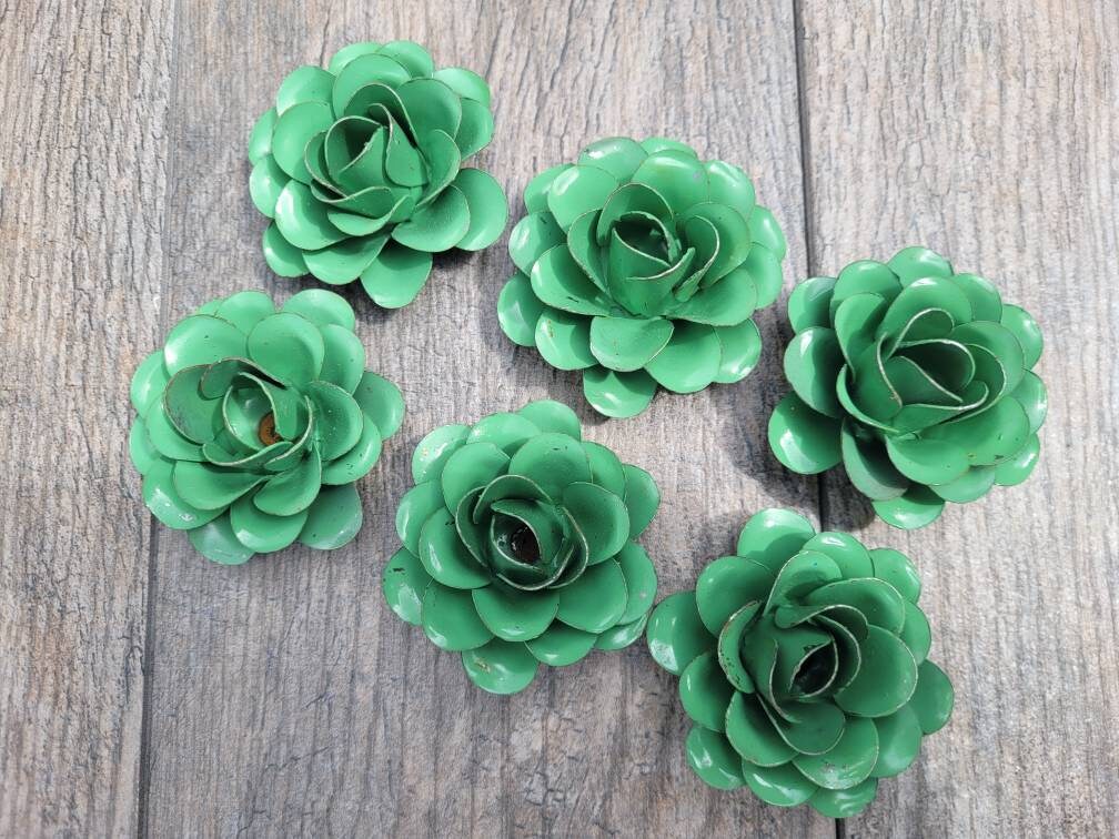 Small Metal Roses | Set of 6 | Rusty Roses | Farmhouse | FREE USA SHIPPING | FleurDeLisJunkie | Supplies | Western | Craft supplies | Iron