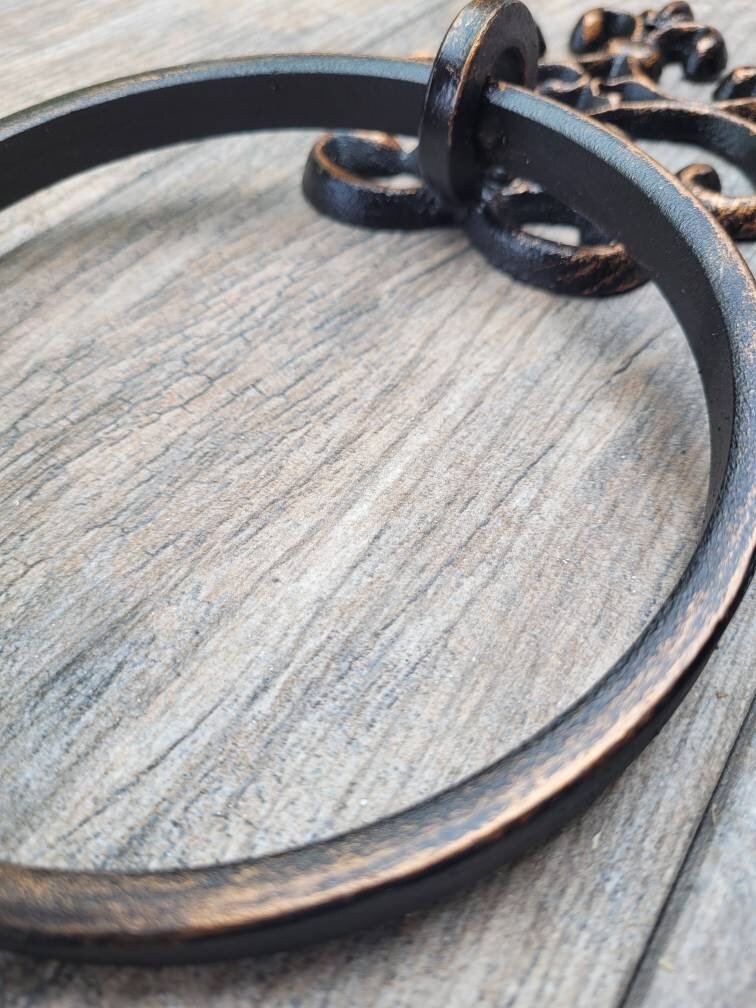 Iron Towel Ring | Fleur De Lis Hand Towel Holder | Metal Towel Hook | Towel Hanger | Bathroom hardware | fixture | Fleurdelisjunkie