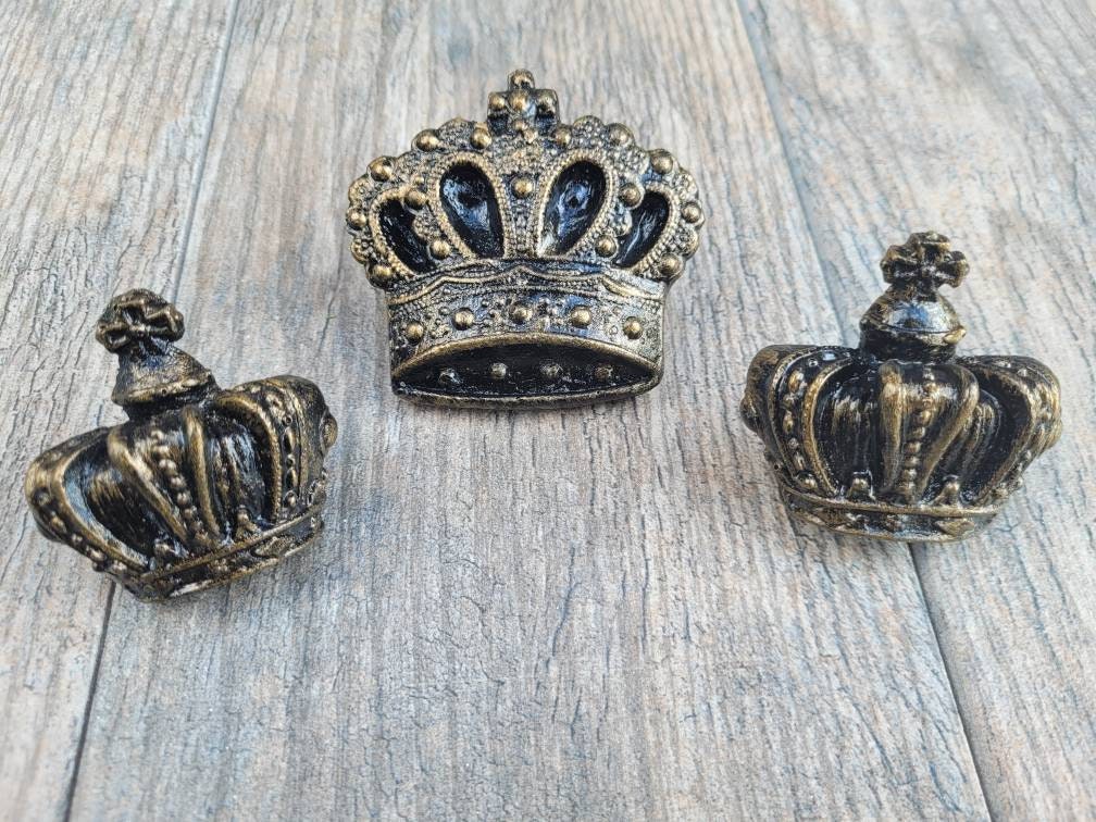 Set of 3 Crown Candle Pins | PICK YOUR COLOR | Candle Picks | Candle Jewelry | Royal Crown Medieval decor, Tuscan, Old World, Queen King