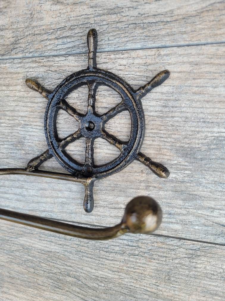 Ship Wheel Toilet Paper Holder, PICK your COLOR, TP Holder, Toilet Tissue Holder, Boat Wall Hook, Beach Cottage, Lake house bathroom decor,