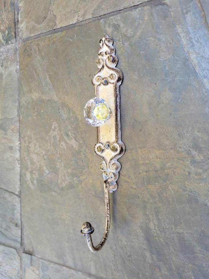 Door knob Wall Hook | Shabby Chic | PICK YOUR COLOR | Cast Iron Wall Rack | Coat Rack | Wall Hanger | FleurDeLisJunkie | Crystal Look