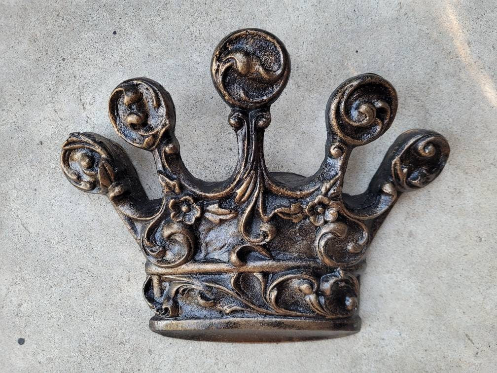 Crown Wall Decor | PICK YOUR COLOR | Medieval Castle King Queen Wall Plaque | Fleur De Lis French Country Tuscan Decor | Handmade