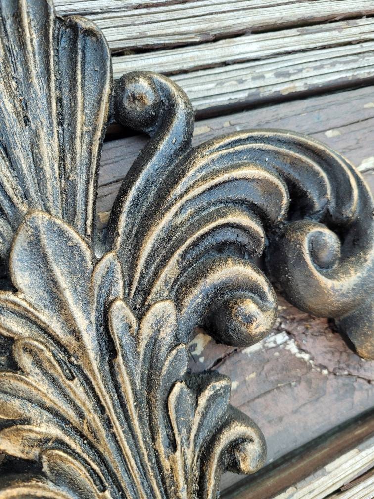 Fleur de Lis Wall plaque - PICK YOUR COLOR - Old World, Tuscan, French Country, Medieval Home Decor, acanthus leaf design