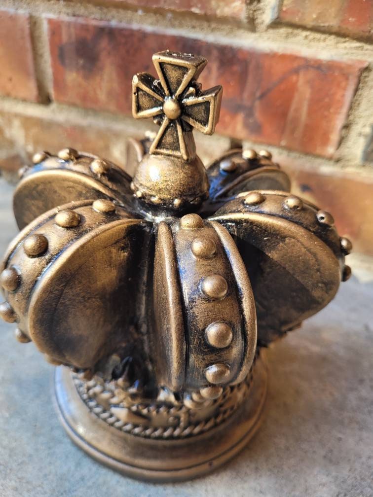 Crown Finial with Cross top - PICK COLOR - Old World Tuscan Medieval Royal Decor FleurDeLisJunkie | Finial | His & Her Crowns | King | Queen