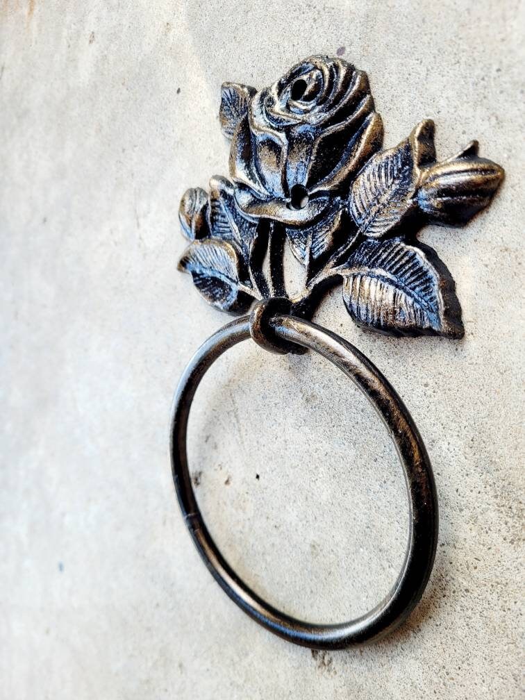 Rose Towel Ring | Medallion | Pick Your Color and Size | Cast Iron Towel Ring | Towel Hanger | Shabby Chic Bathroom | Victorian Vintage look