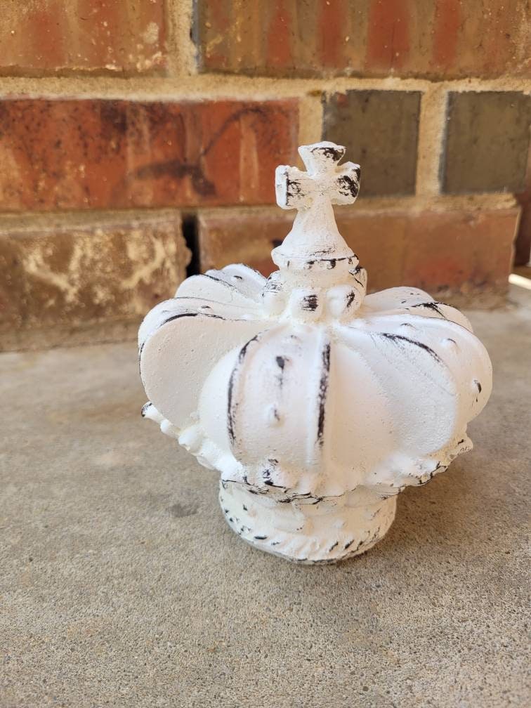 Crown Finial | PICK YOUR COLOR | Decorative Finial | Old World | Tuscan | Medieval | Royal | FleurDeLisJunkie | Crown | King | Queen |Prince