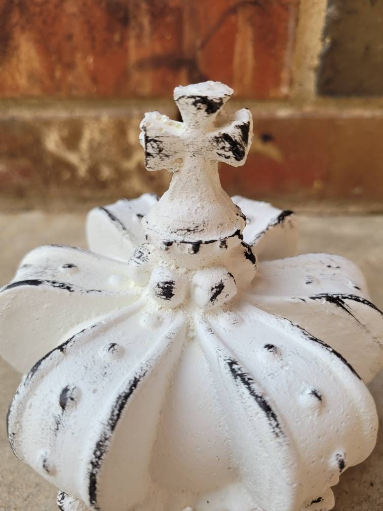 Crown Finial | PICK YOUR COLOR | Decorative Finial | Old World | Tuscan | Medieval | Royal | FleurDeLisJunkie | Crown | King | Queen |Prince