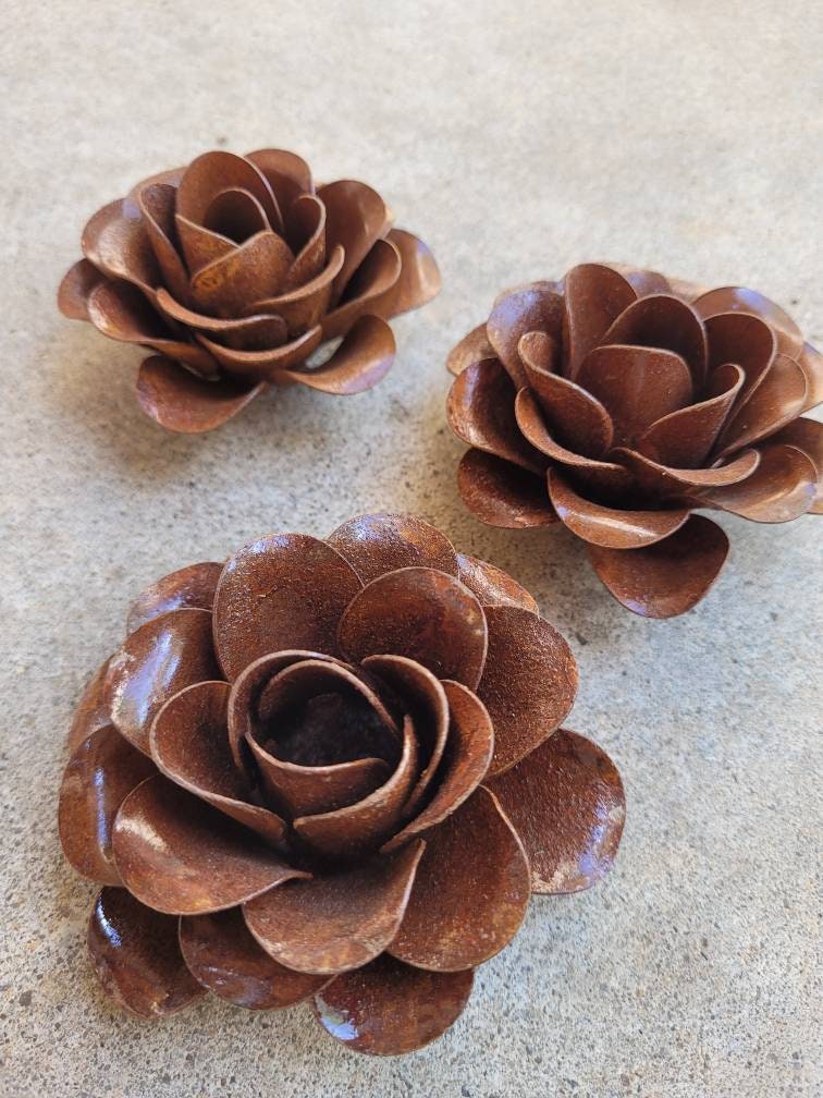 Rusty Metal Roses | Set of 3 | Rustic | Farmhouse | FREE USA SHIPPING | FleurDeLisJunkie | Supplies | Western | French Country