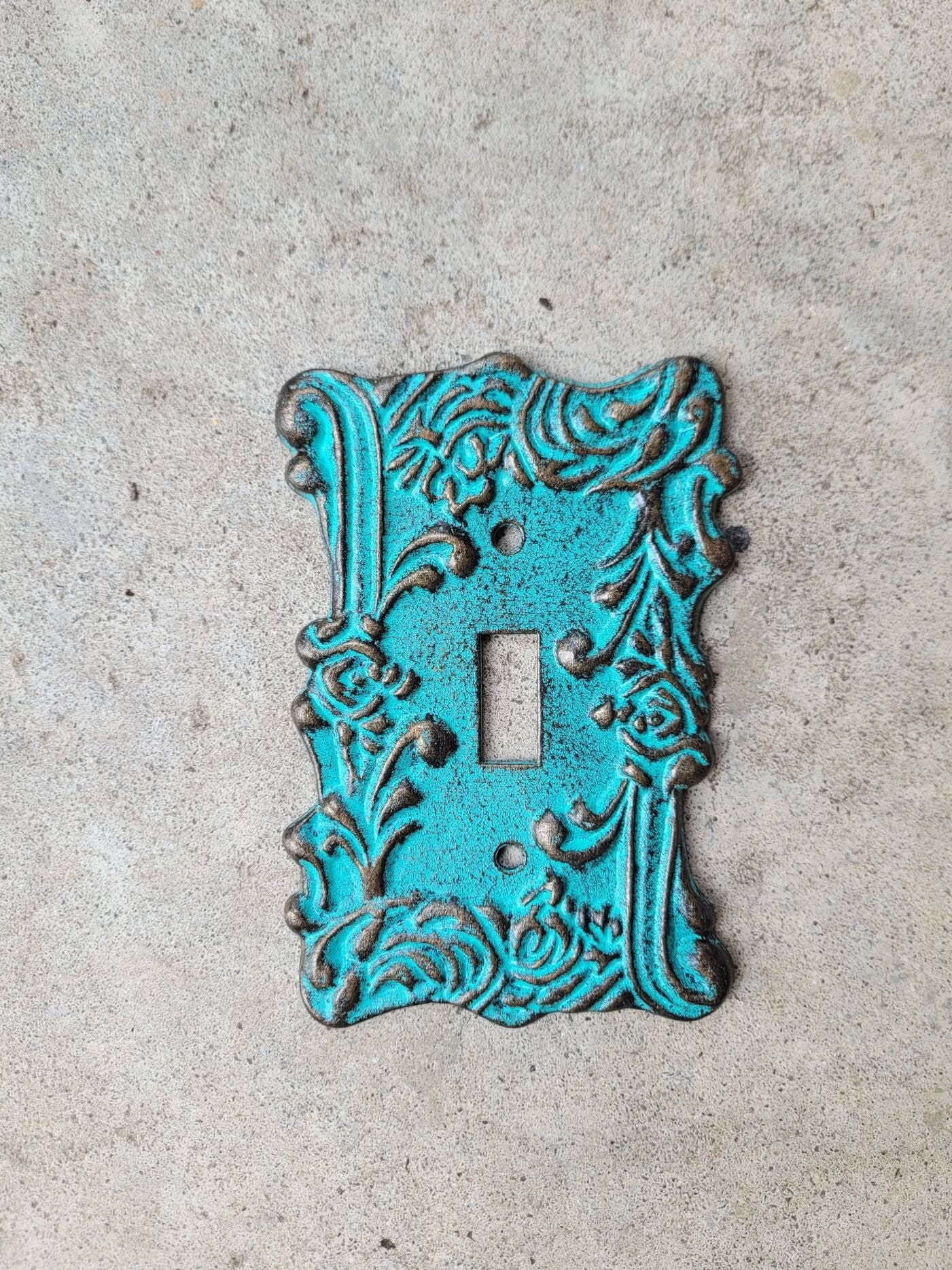Single Toggle Metal Switch Plate Cover, One Toggle Light Switchplate, Fleur de Lis Decor, Antique Turquoise, Boho. Bohemian Victorian