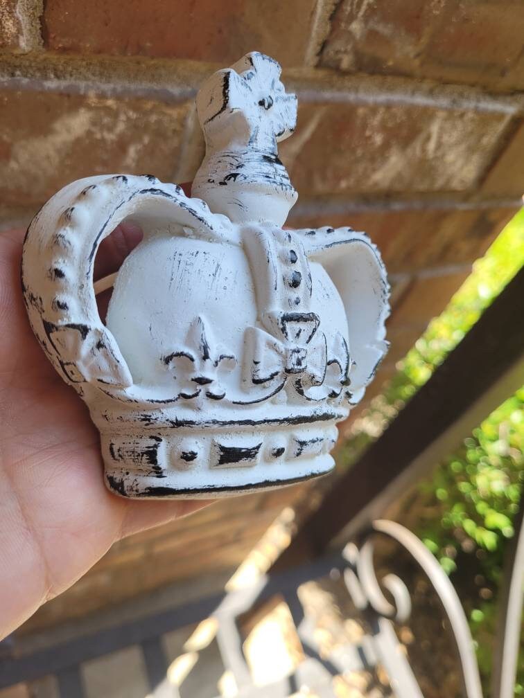 Crown Candle Pin - PICK YOUR COLOR - Victorian, Tuscan, Fleur de Lis, Cross, Royal, Queen, King, Princess, Castle, Crowns for candles pillar