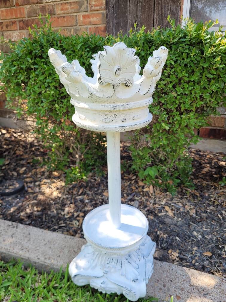 Paper Towel Holder with Crown Top, PICK YOUR COLOR, French Country | Kitchen | Fleur de Lis | Shabby Chic, Victorian | FleurDeJunkie | Royal