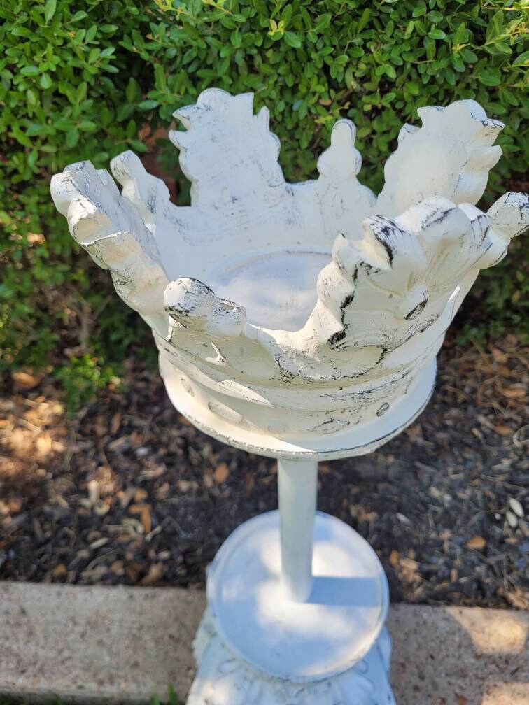 Paper Towel Holder with Crown Top, PICK YOUR COLOR, French Country | Kitchen | Fleur de Lis | Shabby Chic, Victorian | FleurDeJunkie | Royal