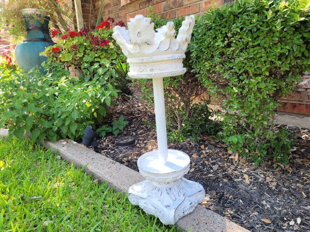 Paper Towel Holder with Crown Top, PICK YOUR COLOR, French Country | Kitchen | Fleur de Lis | Shabby Chic, Victorian | FleurDeJunkie | Royal