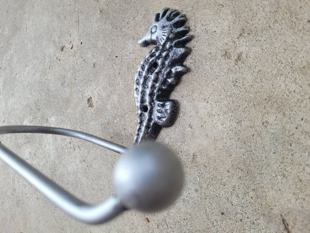 Seahorse Toilet Paper Holder, TP Holder, Toilet Tissue Holder, silver Wall Hook, Beach Cottage, Lake house bathroom decor, Bath fixture