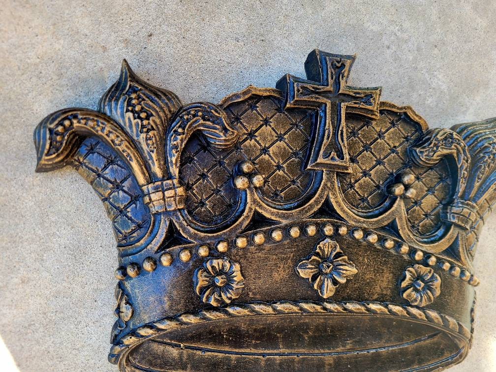 Crown Wall Plaque | PICK YOUR COLOR | Castle Medieval | Old World Decor | King | FleurDeLisJunkie | Queen | Wall Crown | Royal | Princess