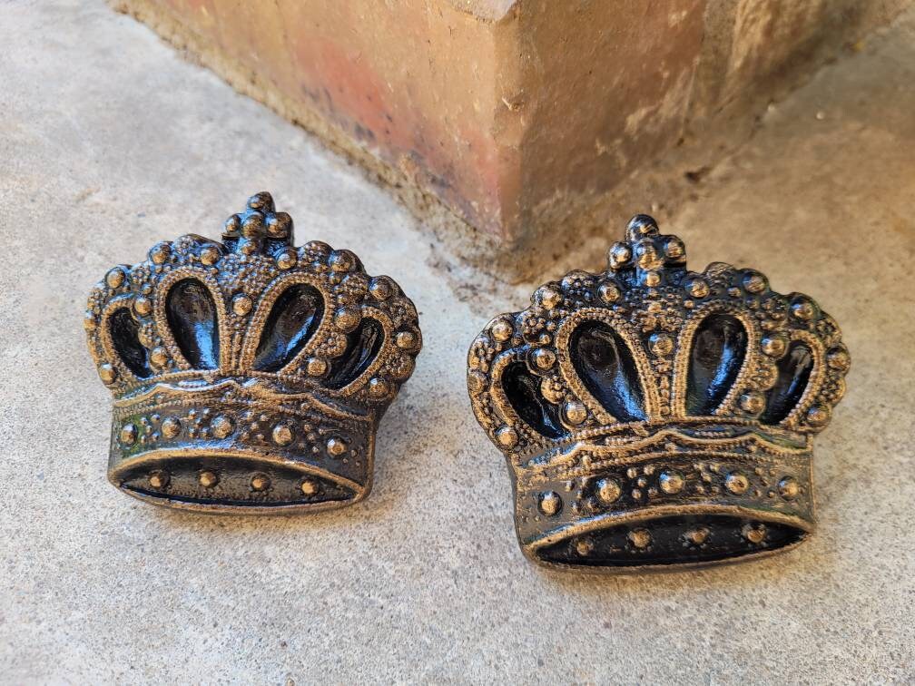 Set of 2 Crown Candle pins for pillar candles - PICK YOUR COLOR - Old World, Tuscan, Candle Tacks, Royal, Queen and King decor.