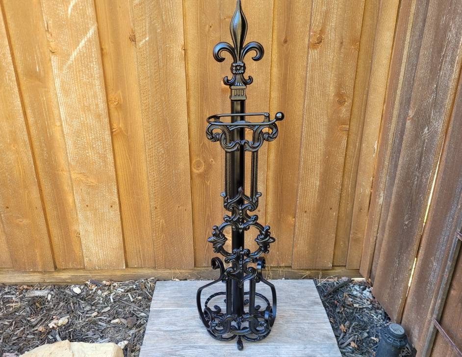 Metal gold bronze fleur-de-lis bathroom toilet paper holder 31” high quality tall 7” wide