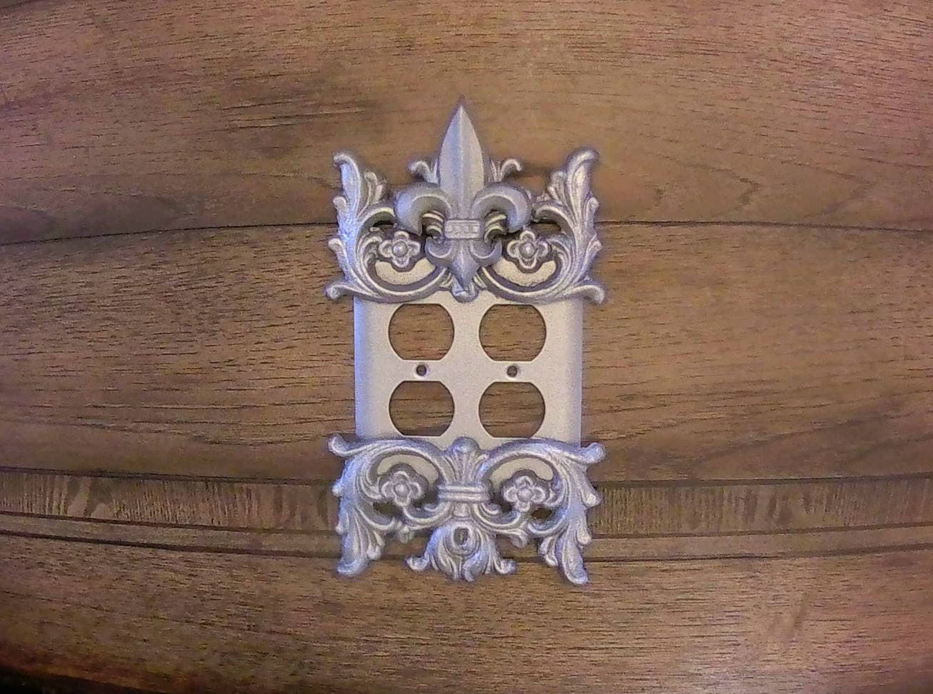 Fleur de Lis Metal Double Outlet Switch Plate | Decorative Switch plate | Double switch Cover | FleurDeLisJunkie | Switch | TWO outlet