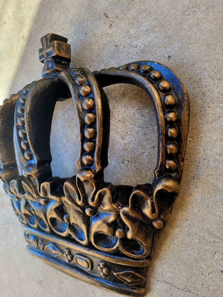 Crown Wall Plaque | PICK YOUR COLOR | Castle Medieval | Old World Decor | King | FleurDeLisJunkie | Queen | Wall Crown | Royal | Princess