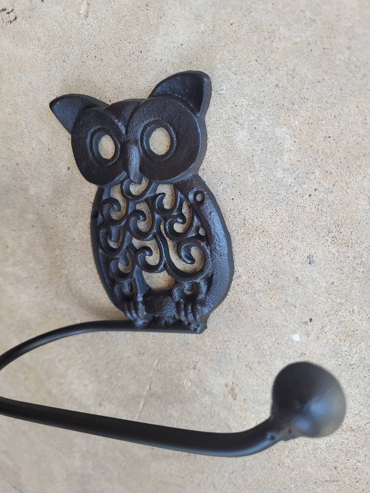 Owl Toilet Paper Holder, PICK your COLOR, TP Holder, Toilet Tissue Holder, Nature, Wall Hook, Bird Bathroom Decor, Kids Bath