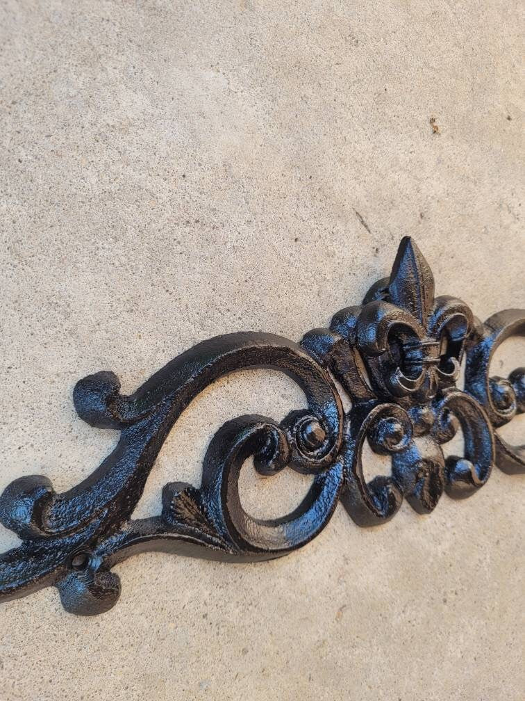 Fleur De Lis Topper Metal - PICK YOUR COLOR - 15.5"Wall Plaque Valance, Old World, Tuscan Metal Art, Cabinet Hardware, Kitchen, Bathroom