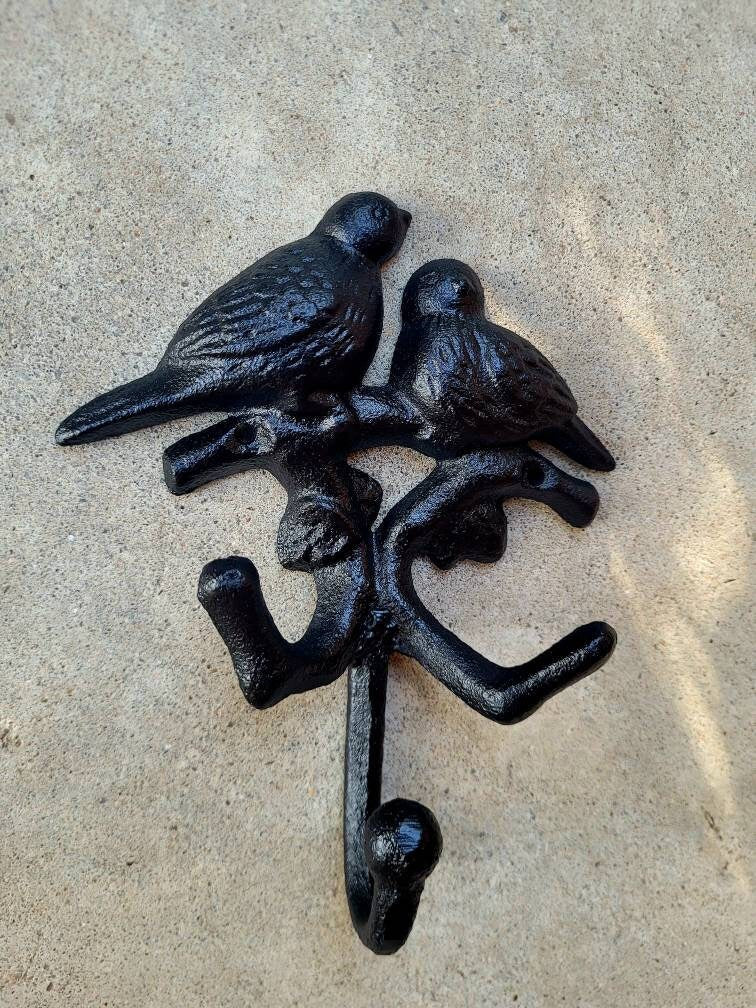 Birds Wall Hooks - PICK YOUR COLOR - Love Birds Coat Hook, Towel hook, Hat Rack, Jewelry Hook, Organization Iron wall decor. Nature bathroom