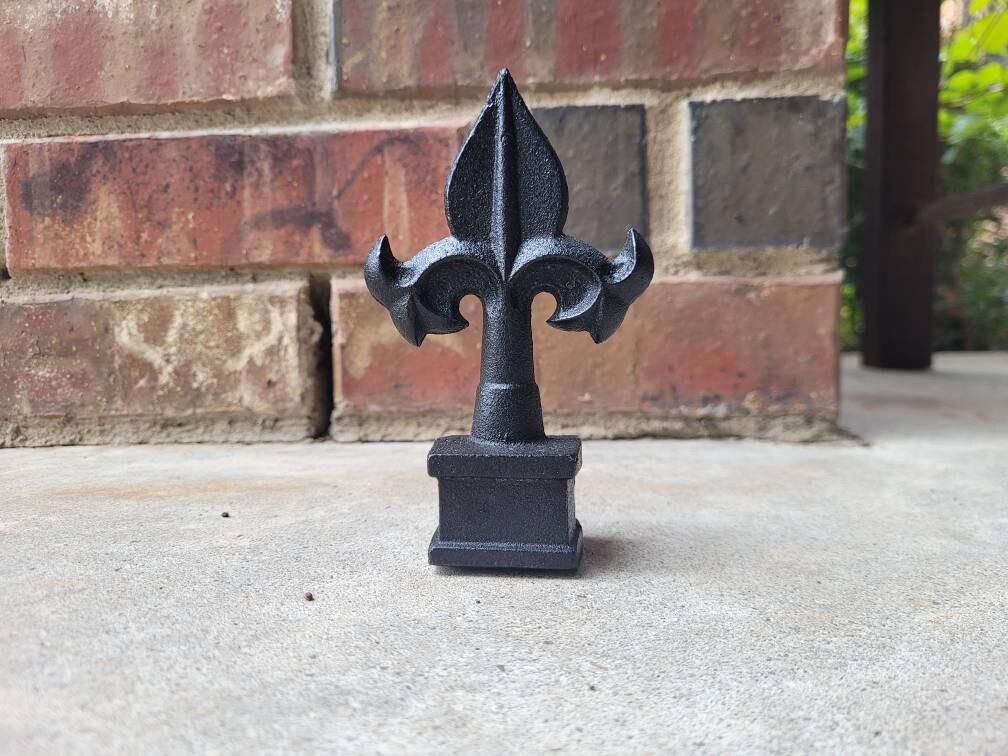 Fleur de Lis Finial Fence Decor | PICK YOUR COLOR | French Country Home Decor Hardware Garden Backyard Fencing Supplies Finials Top Rail Top