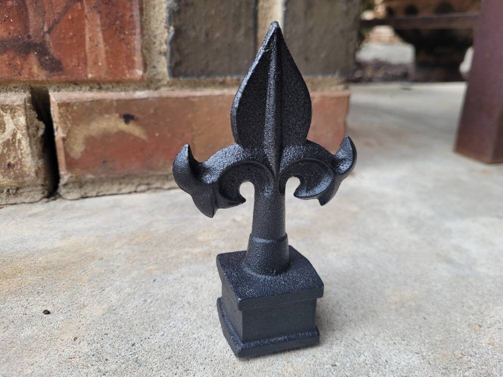 Fleur de Lis Finial Fence Decor | PICK YOUR COLOR | French Country Home Decor Hardware Garden Backyard Fencing Supplies Finials Top Rail Top