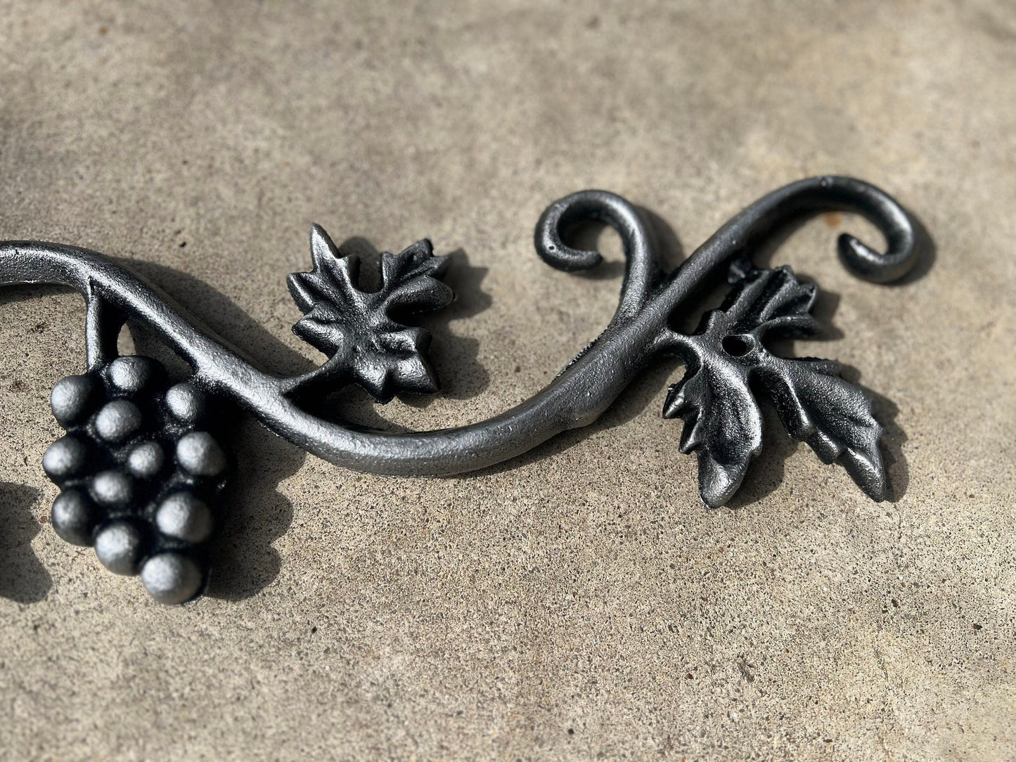 Grapevine Topper Cast Iron| PICK YOUR COLOR | 21.5" Pediment | wine cellar decor | wine decor | French Country | Tuscan | valance