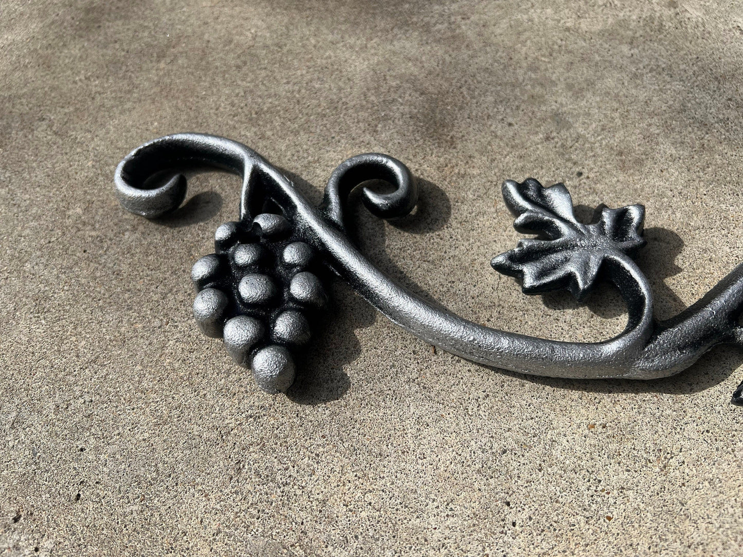 Grapevine Topper Cast Iron| PICK YOUR COLOR | 21.5" Pediment | wine cellar decor | wine decor | French Country | Tuscan | valance