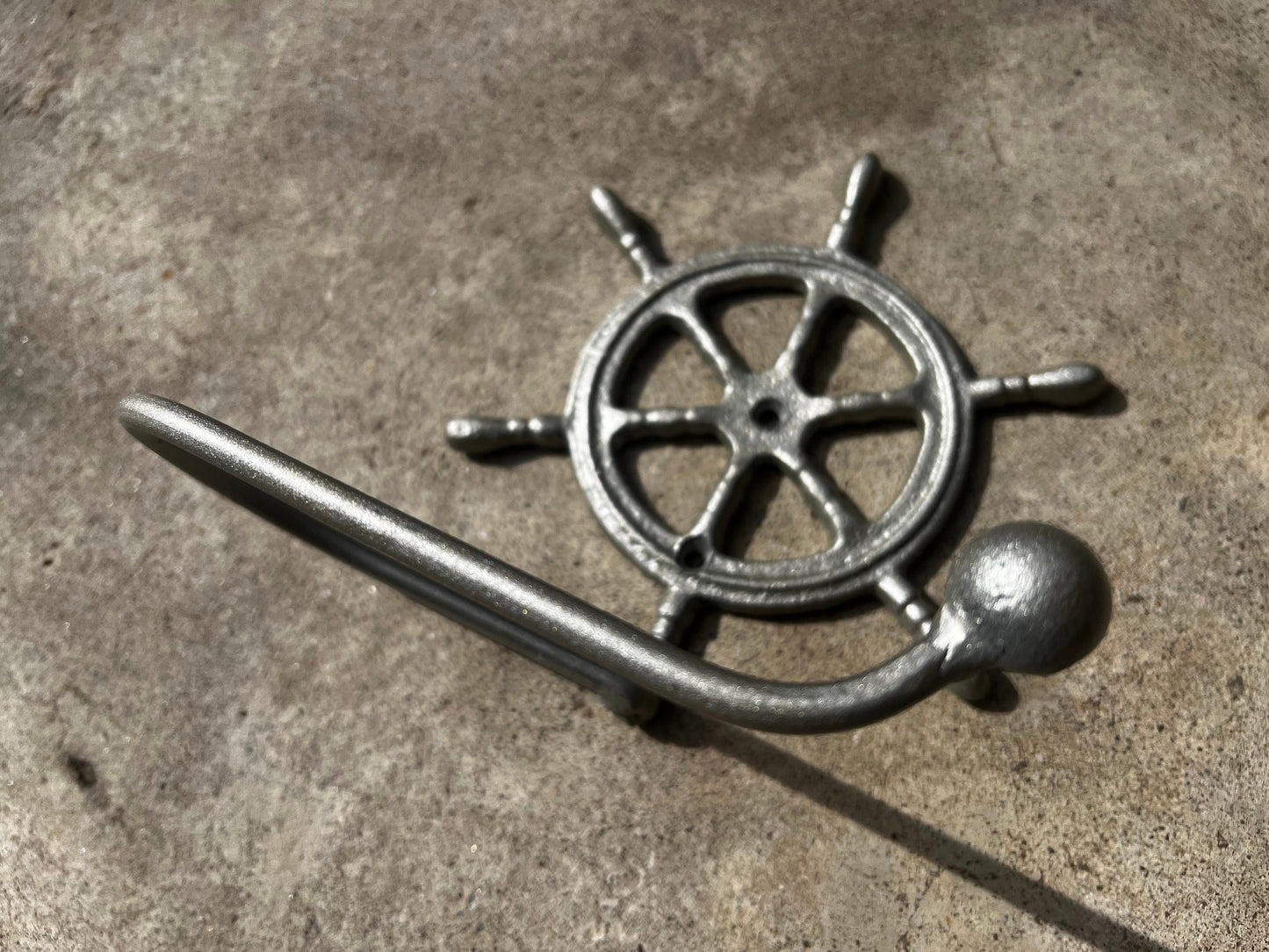 Ship Wheel Toilet Paper Holder, PICK your COLOR, TP Holder, Toilet Tissue Holder, Boat Wall Hook, Beach Cottage, Lake house bathroom decor,