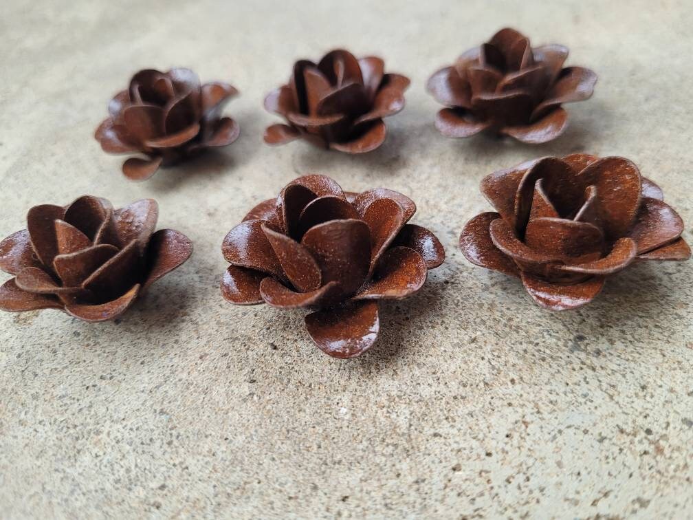 Mini Metal Rusty Roses | Set of 6 | Rose | Rustic | steel | Rust FleurDeLisJunkie | Supplies Victorian | craft supplies for picture frames