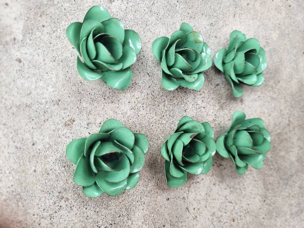 Small Metal Roses | Set of 6 | Light green | Rustic | Farmhouse | FREE USA SHIPPING | FleurDeLisJunkie | Supplies | Western | craft supplies