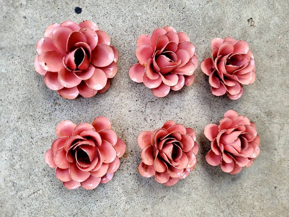 Small Metal Roses | Set of 6 | Pink Roses | Farmhouse | FREE USA SHIPPING | FleurDeLisJunkie | Supplies | Western | Craft supplies | Iron