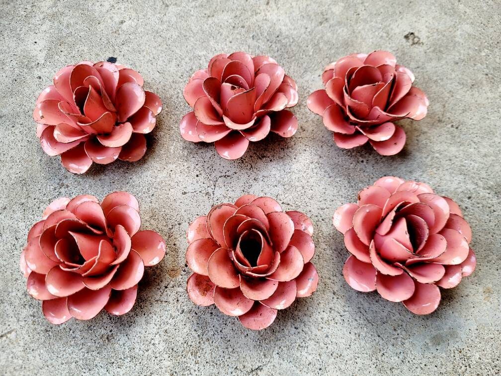 Small Metal Roses | Set of 6 | Pink Roses | Farmhouse | FREE USA SHIPPING | FleurDeLisJunkie | Supplies | Western | Craft supplies | Iron